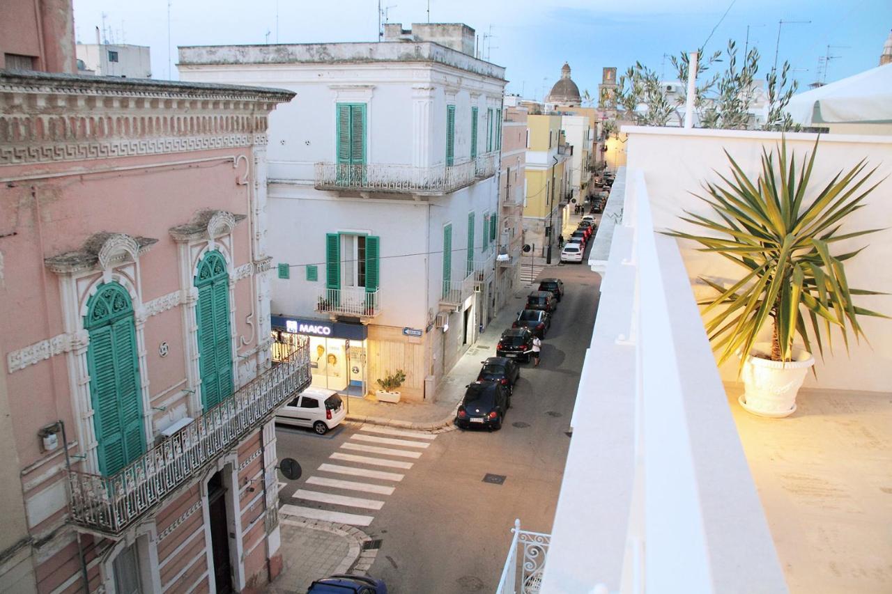 Casa Donnalby Lägenhet Monopoli Exteriör bild