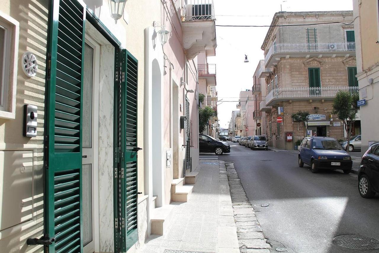 Casa Donnalby Lägenhet Monopoli Exteriör bild