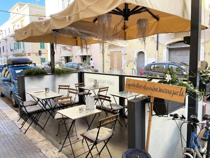 Casa Donnalby Lägenhet Monopoli Exteriör bild